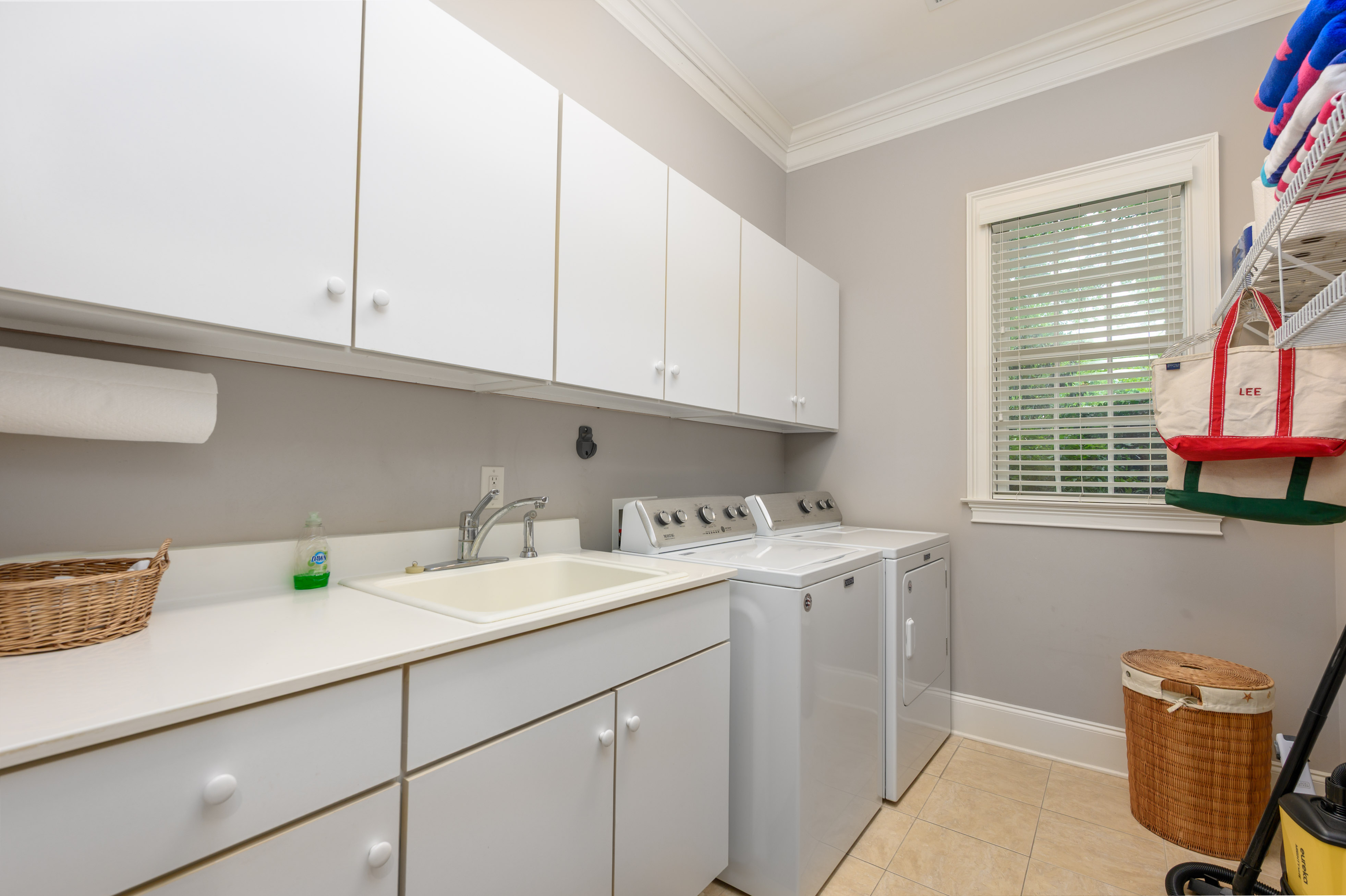 1320 Dejarnet Place image 30